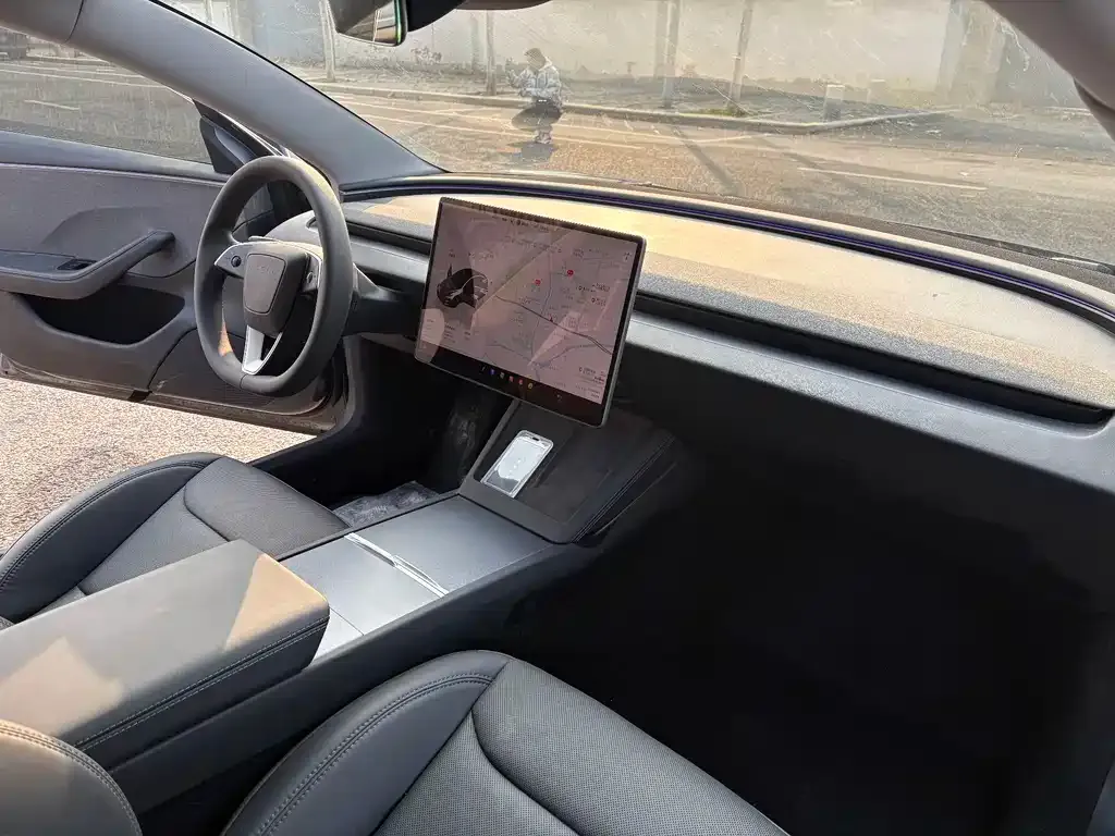 Tesla Model 3 2025 из CN, фото 3