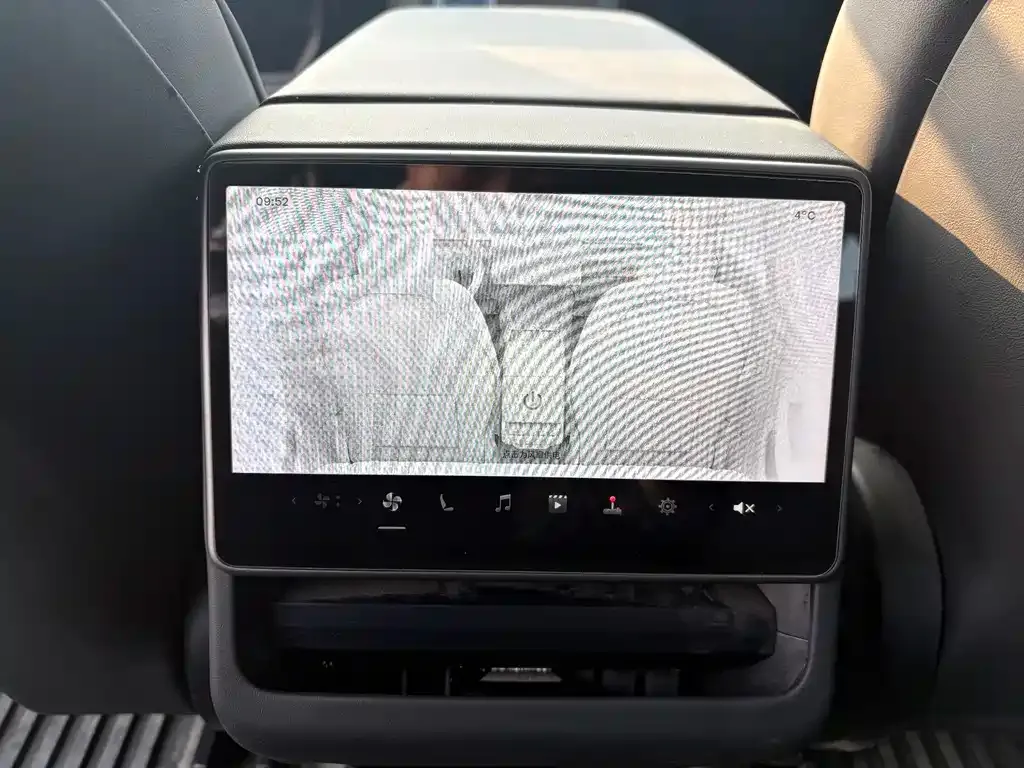 Tesla Model 3 2025 из CN, фото 5