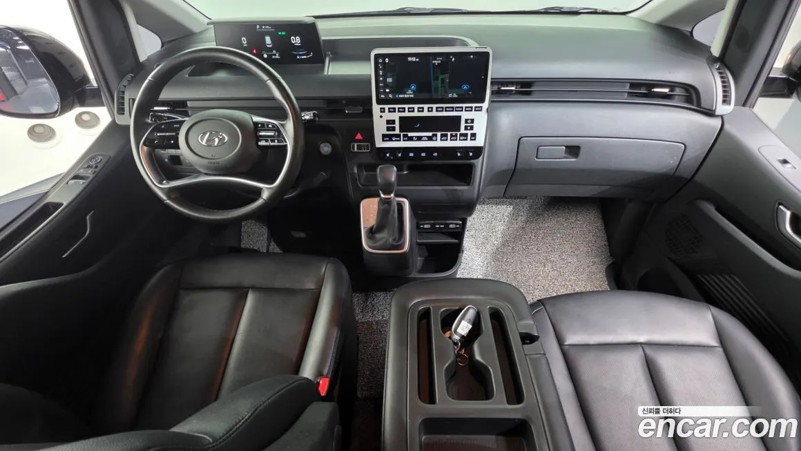 Hyundai Staria 2023 из KR, фото 6
