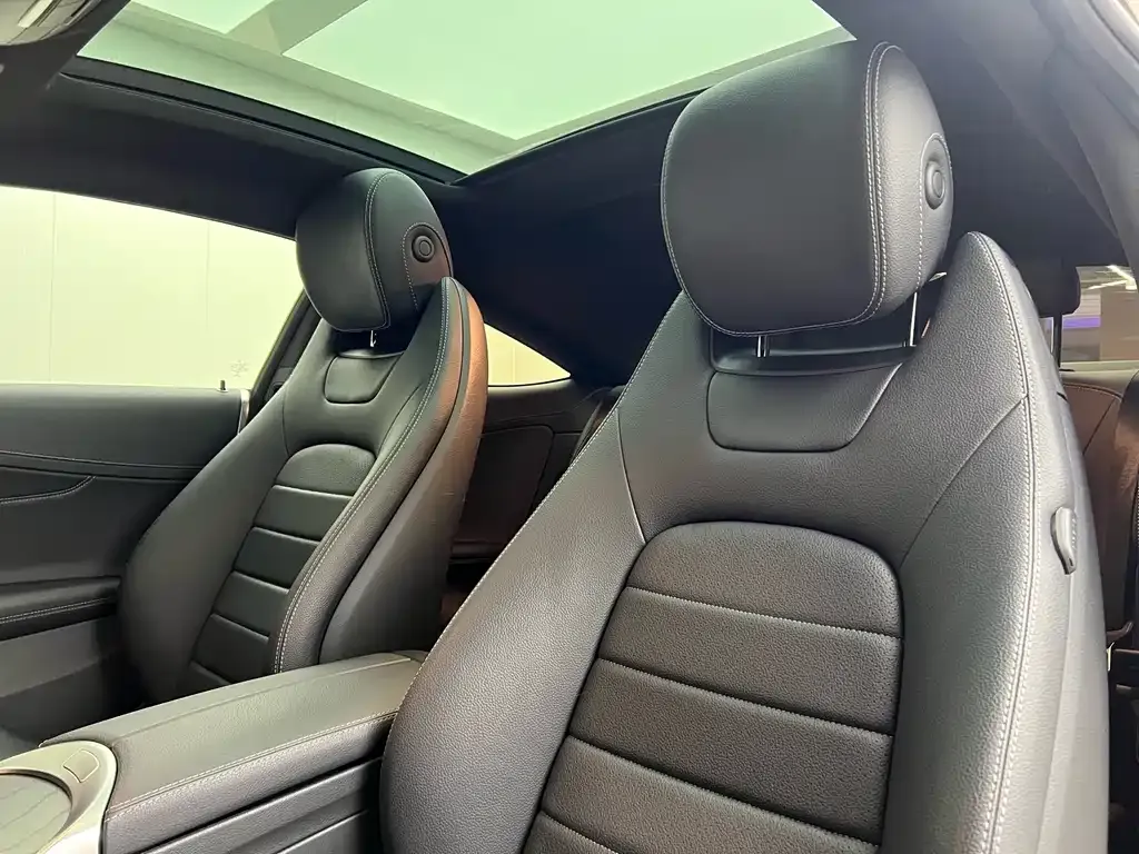 Mercedes-Benz C-Class (Import) — фото 10