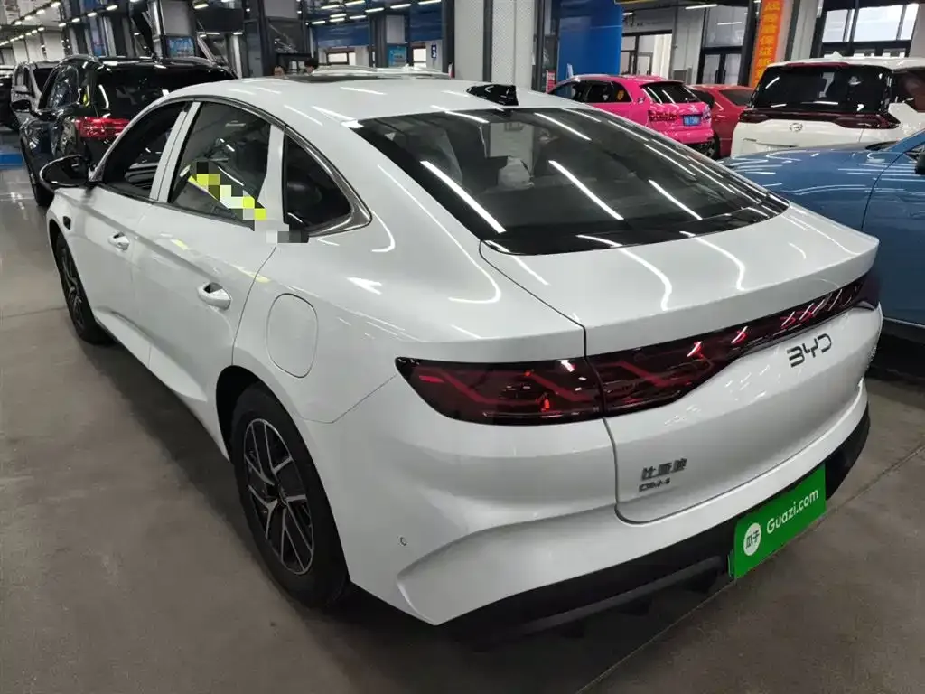 BYD Qin L 2025 из CN, фото 5
