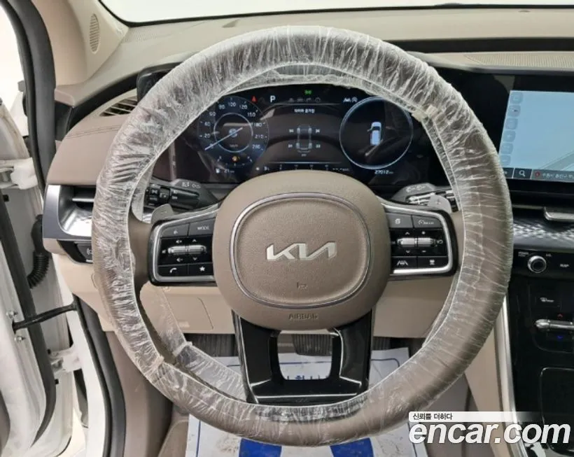 Kia Carnival — фото 4