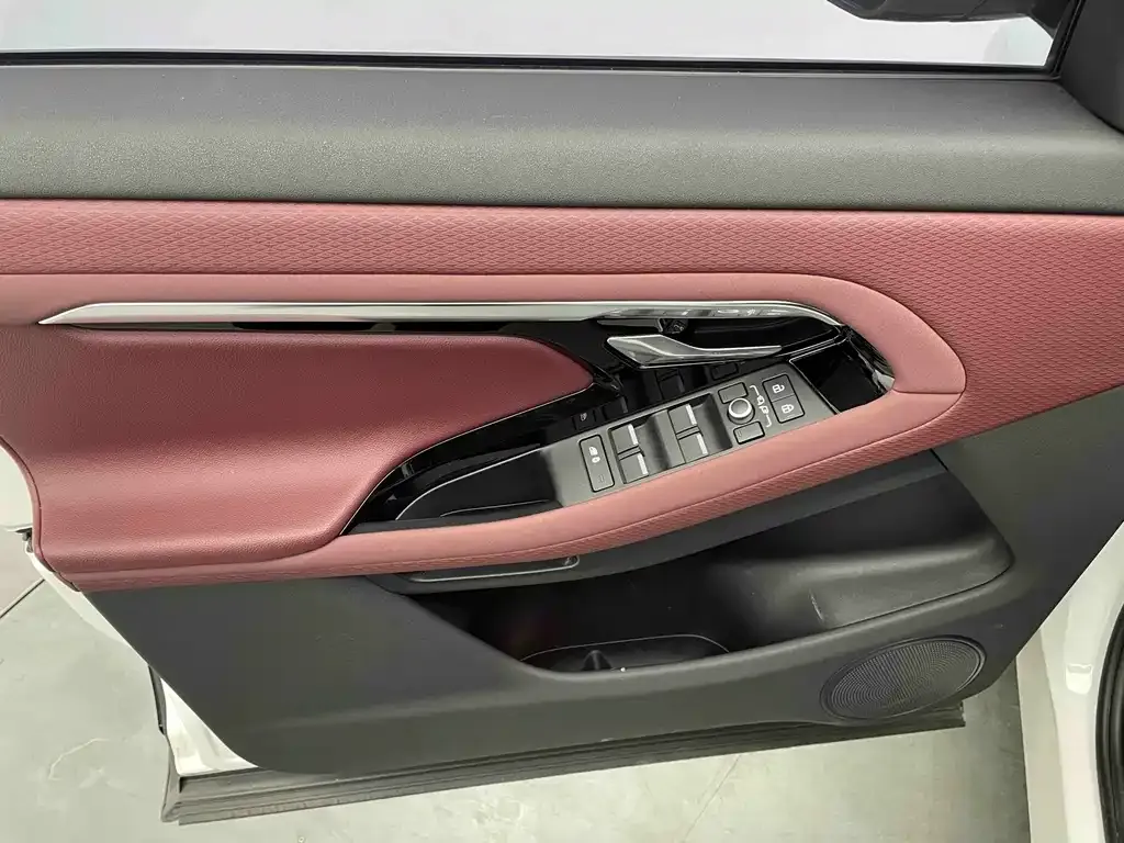 Land Rover Evoque 2022 из CN, фото 8