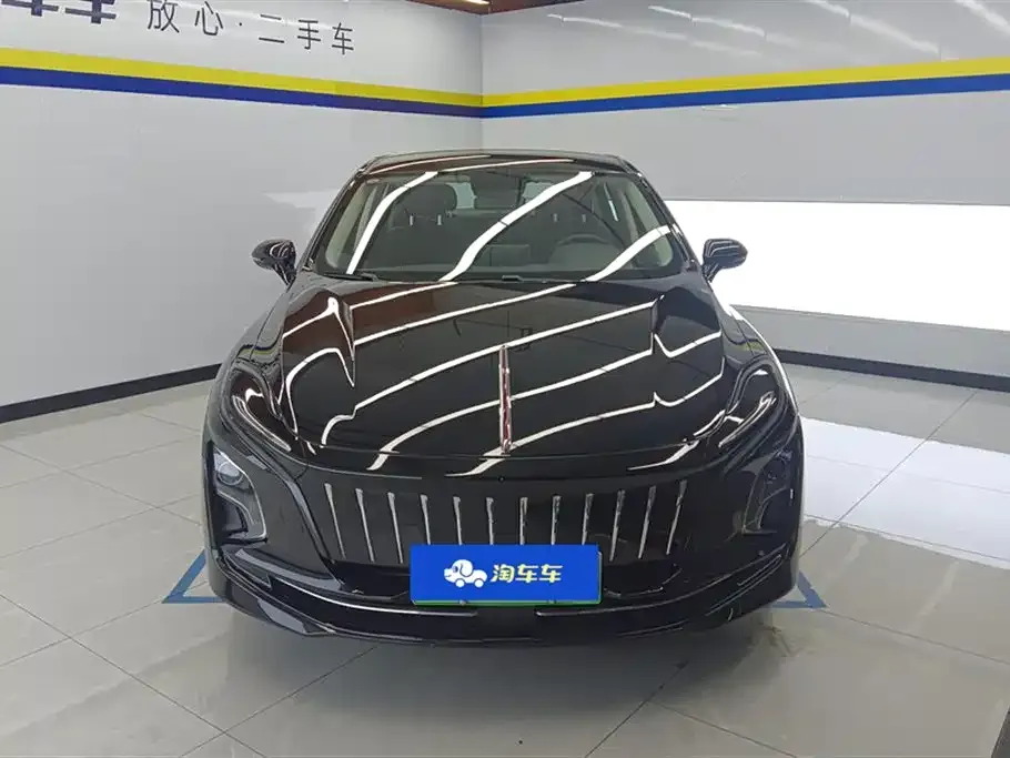 Hongqi E-QM5 2023 из CN, фото 6