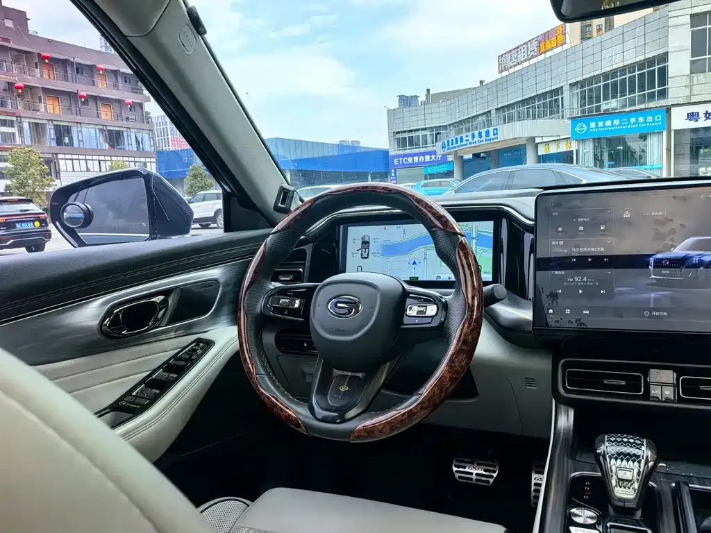 GAC Motor Trumpchi GS8 — фото 3