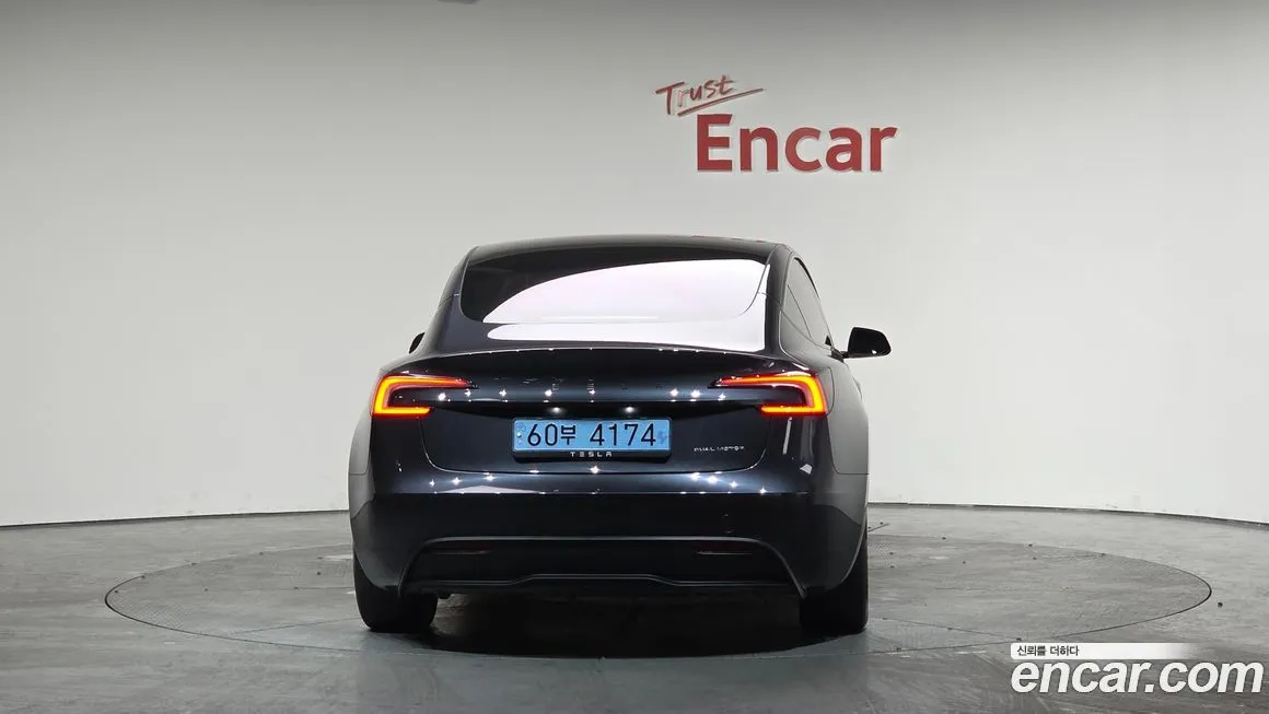 Tesla Model 3 2024 из KR, фото 8