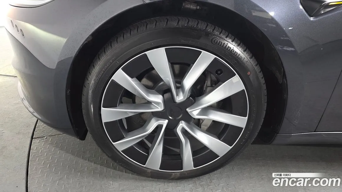 Tesla Model 3 2024 из KR, фото 10