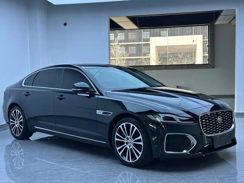 Jaguar XFL 2023 из CN, фото 5