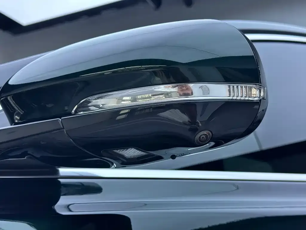 Jaguar XFL 2023 из CN, фото 7
