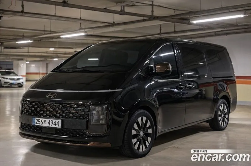Hyundai Staria 2025 из KR, фото 1