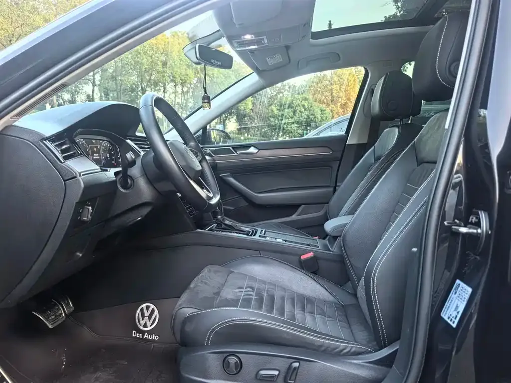 Volkswagen Magotan 2022 из CN, фото 2