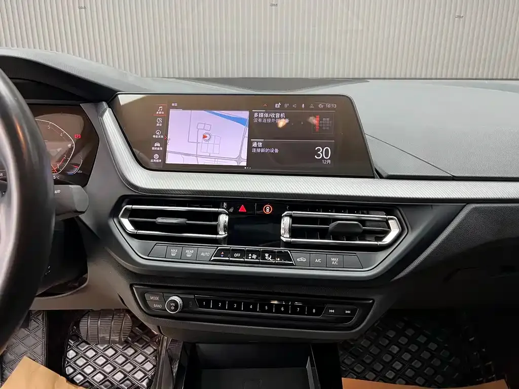 BMW 2 Series (Import) — фото 3