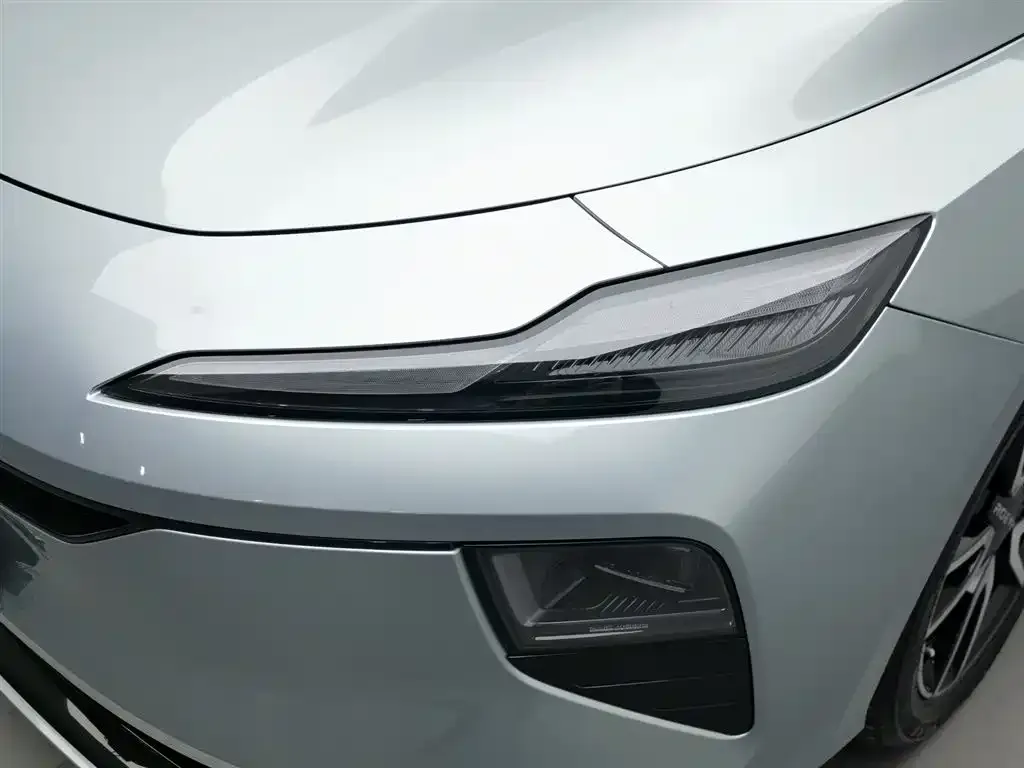 Roewe D6 2025 из CN, фото 4