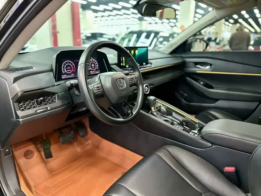 Honda Accord — фото 3