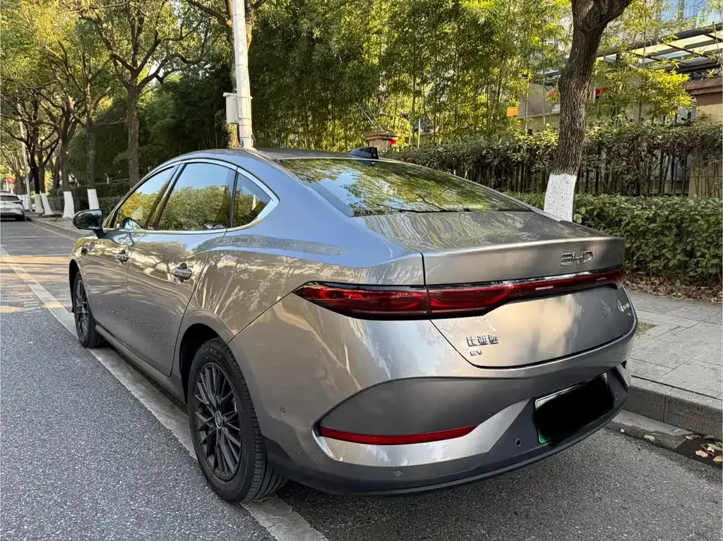 BYD Qin PLUS — фото 7