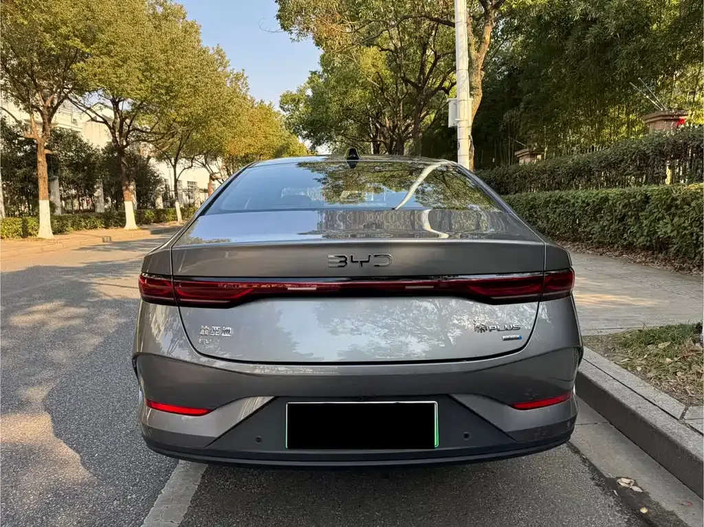 BYD Qin PLUS — фото 9