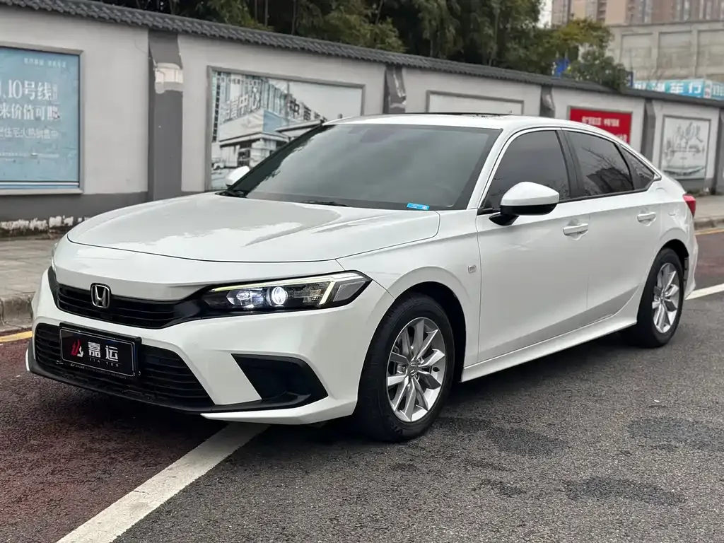 Honda Civic — фото 1