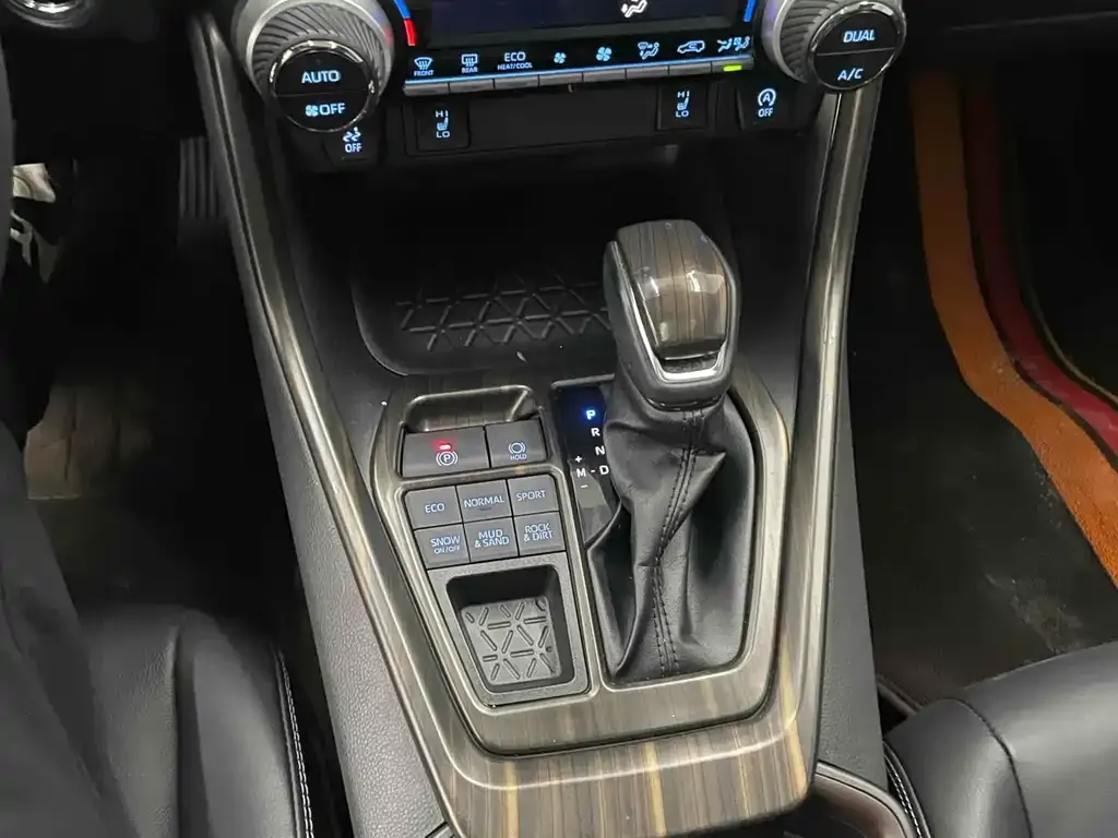 Toyota RAV4 2022 из CN, фото 5