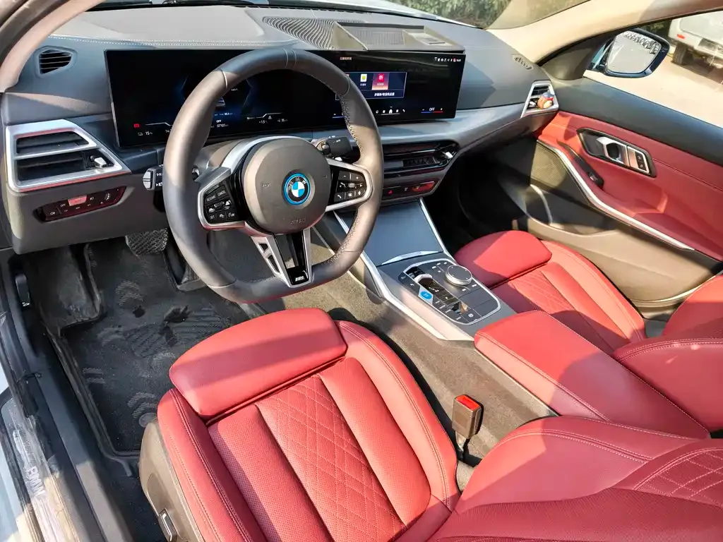 BMW i3 2025 из CN, фото 6