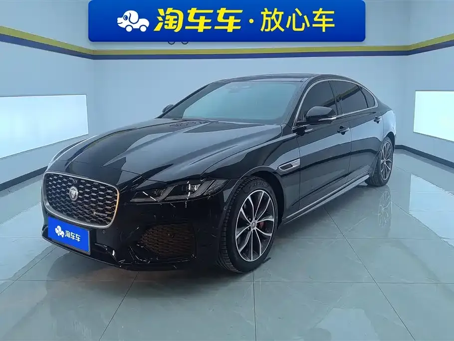 Jaguar XFL — фото 1