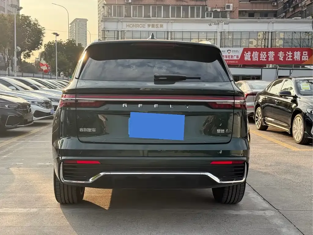 Geely Xingyue L — фото 4