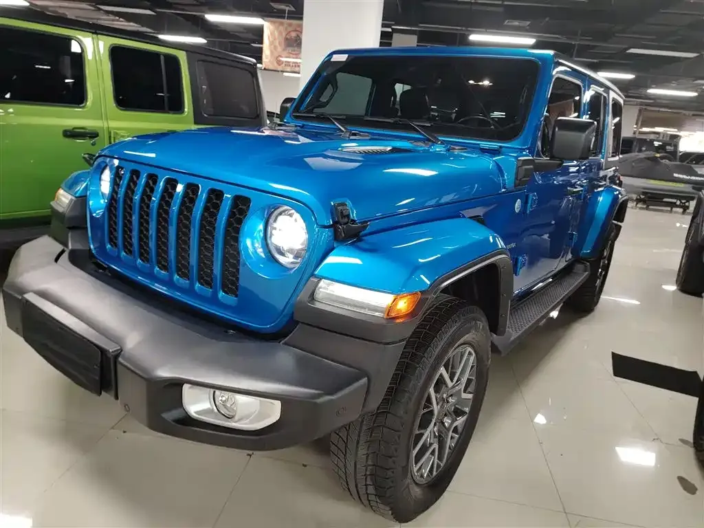 Jeep Wrangler 2023 из CN, фото 4