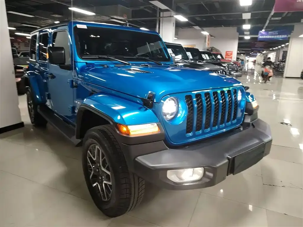 Jeep Wrangler 2023 из CN, фото 6