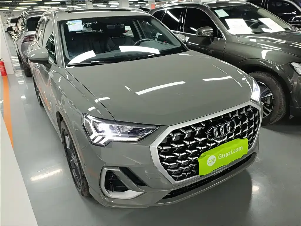 Audi Q3 — фото 5
