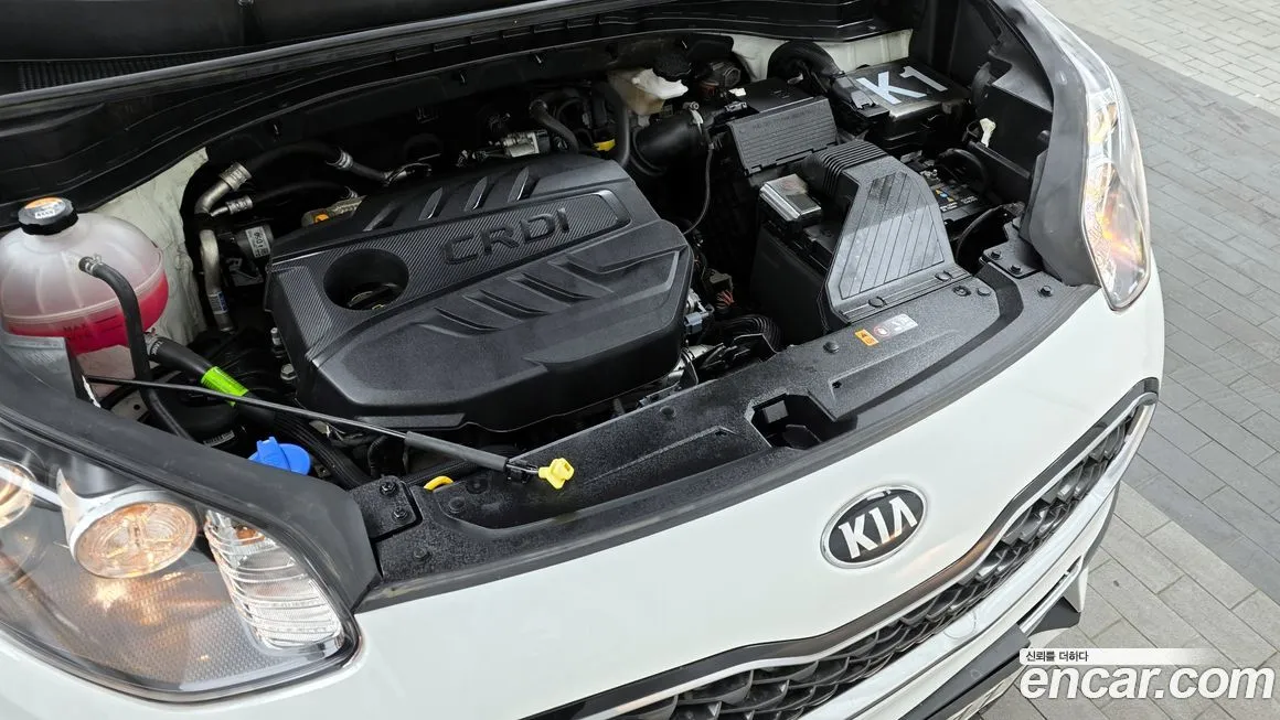 Kia Sportage — фото 10