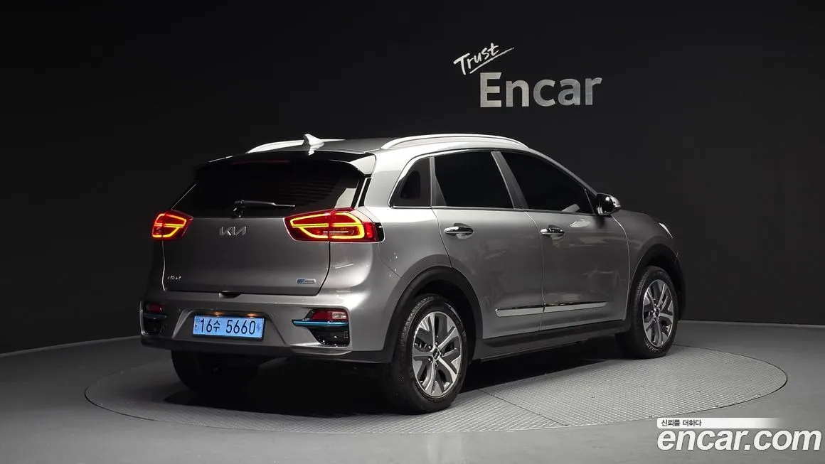 Kia Niro — фото 3