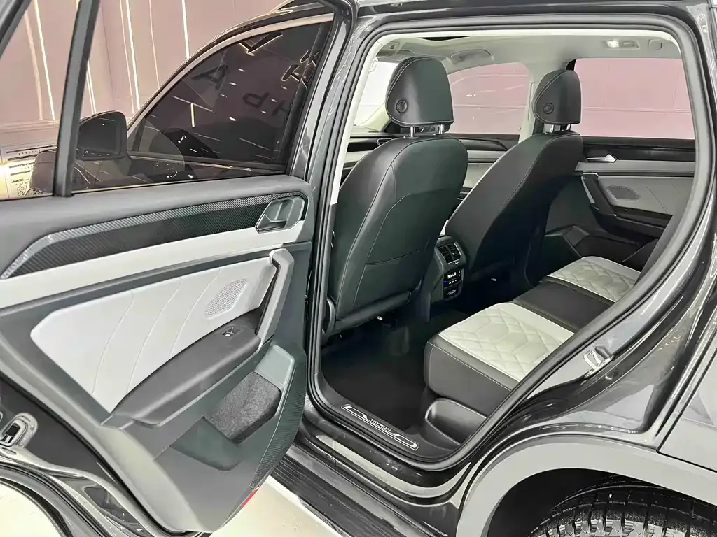 Volkswagen Tayron 2023 из CN, фото 7
