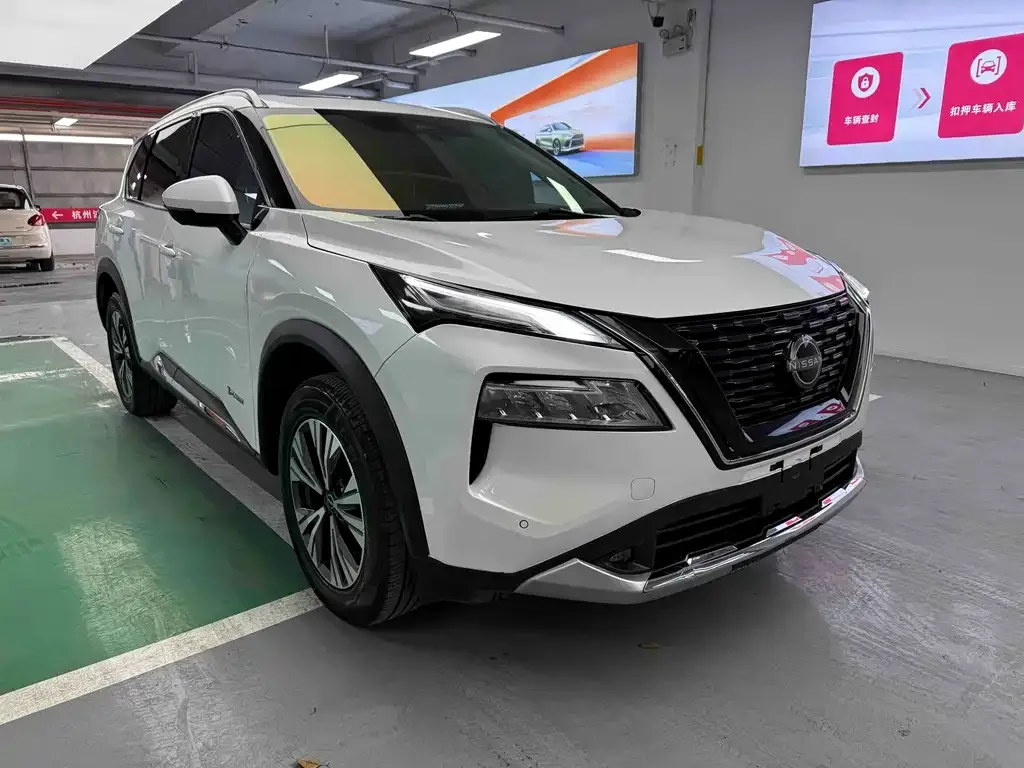 Nissan X-Trail 2024 из CN, фото 3