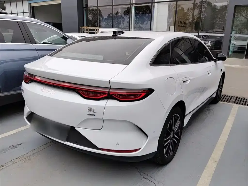 BYD Qin L 2025 из CN, фото 6