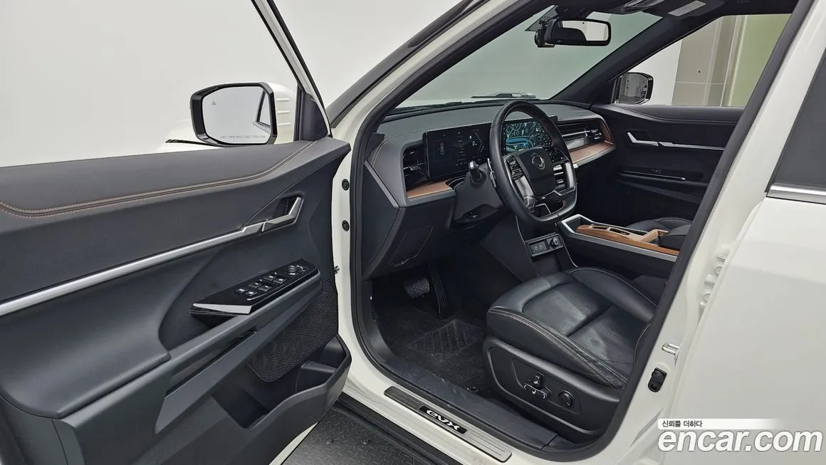 KG Mobility (Ssangyong) Torres 2025 из KR, фото 6
