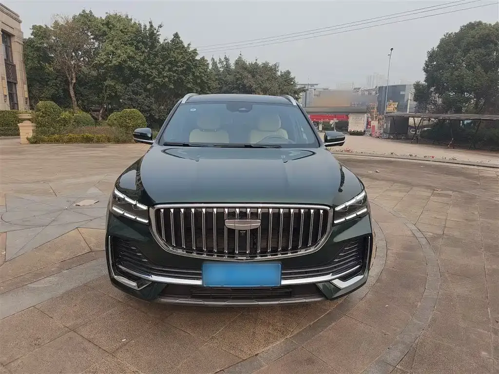 Geely Xingyue L — фото 10