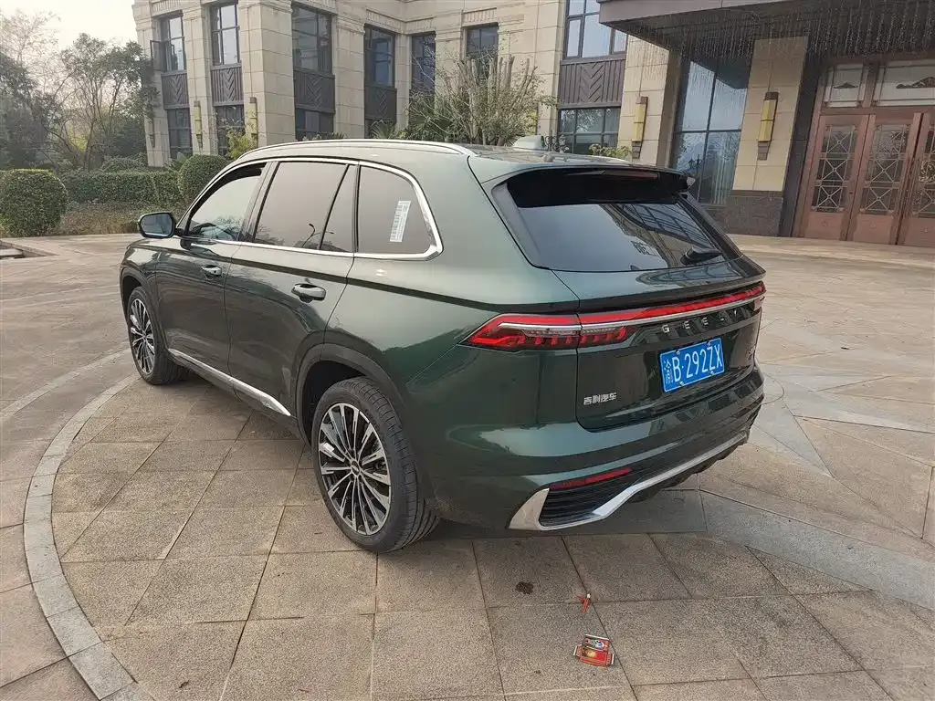 Geely Xingyue L — фото 7