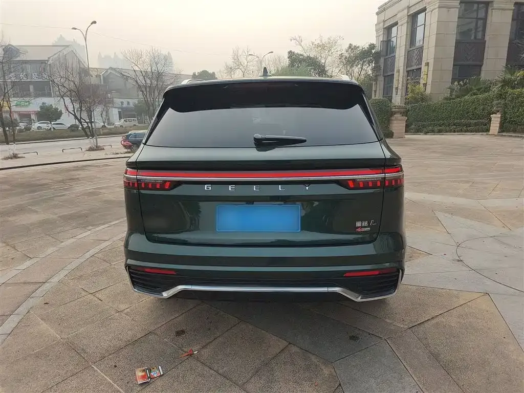 Geely Xingyue L — фото 4