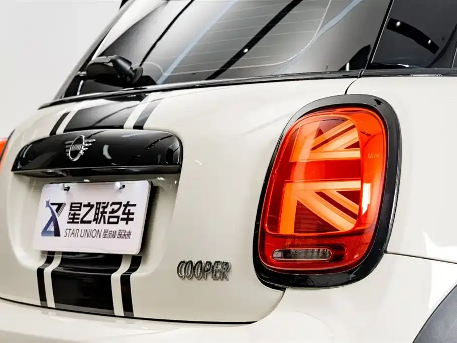 MINI Cooper (3-door) 2022 из CN, фото 10