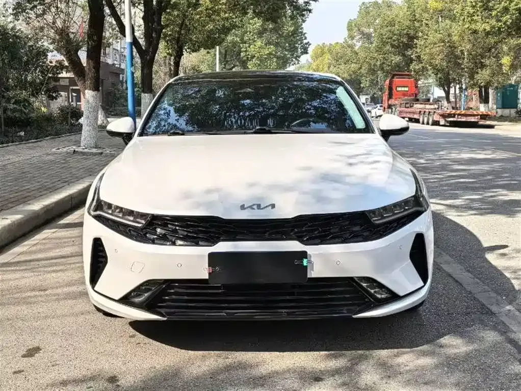 Kia K5 2022 из CN, фото 8