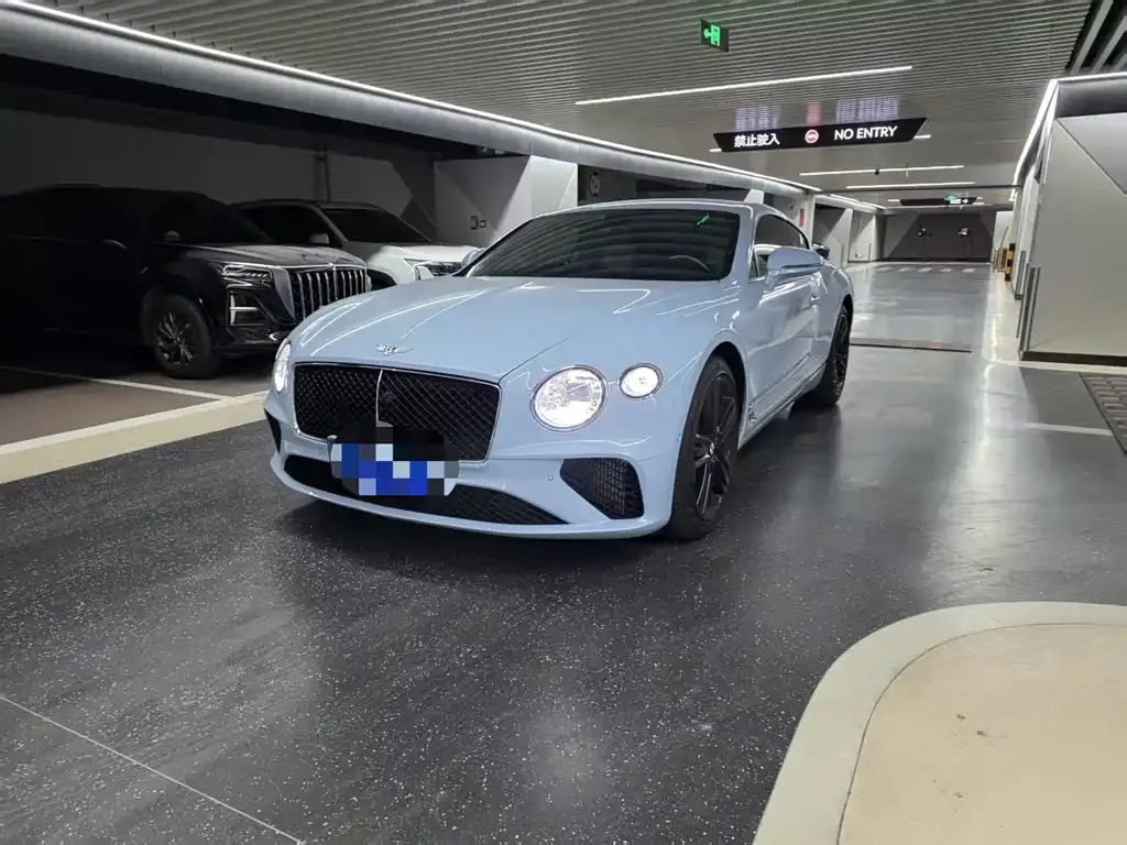 Bentley Continental 2025 из CN, фото 1
