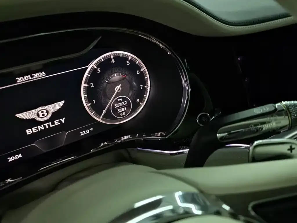 Bentley Continental 2025 из CN, фото 2