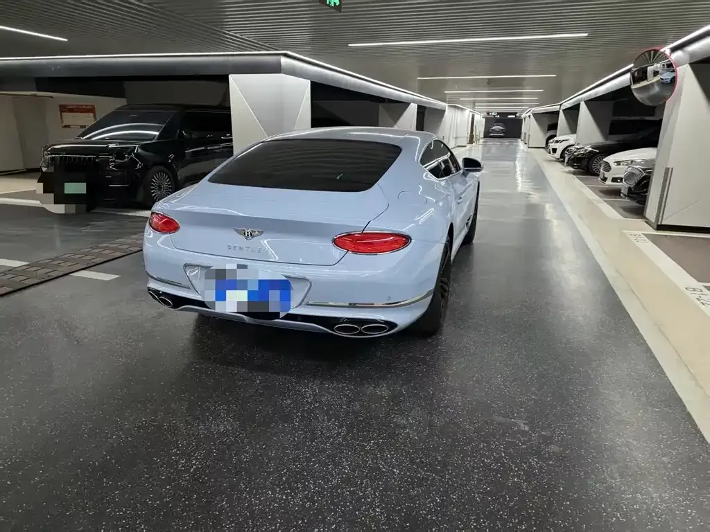 Bentley Continental 2025 из CN, фото 9