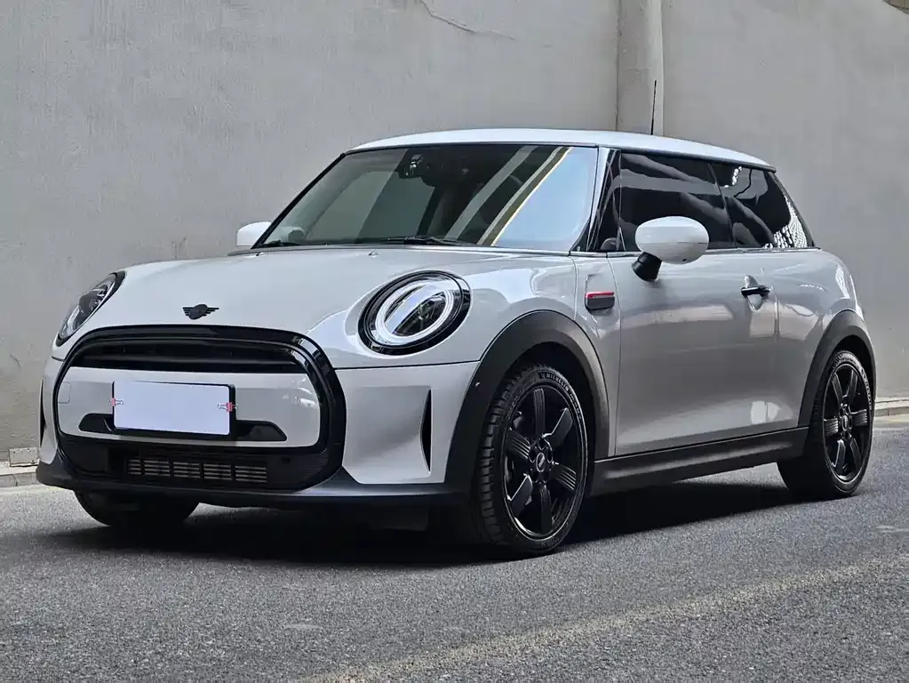 MINI Cooper (3-door) 2022 из CN, фото 1