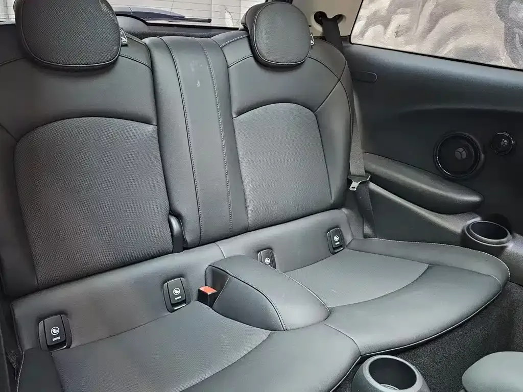 MINI Cooper (3-door) 2022 из CN, фото 6