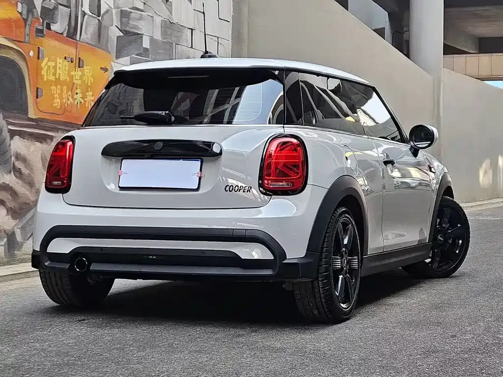MINI Cooper (3-door) 2022 из CN, фото 9