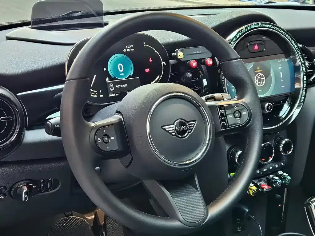 MINI Cooper (3-door) 2022 из CN, фото 5