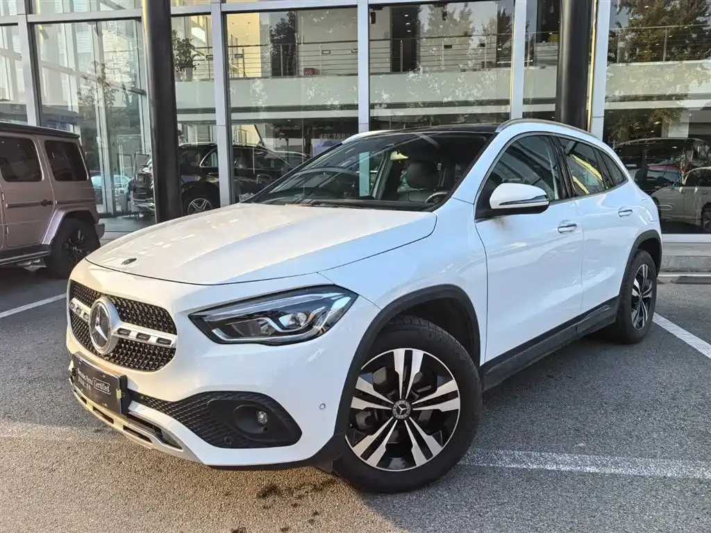 Mercedes-Benz GLA 2023 из CN, фото 1