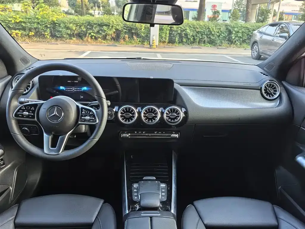 Mercedes-Benz GLA 2023 из CN, фото 6