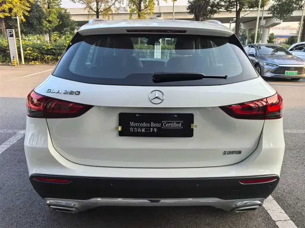 Mercedes-Benz GLA 2023 из CN, фото 2