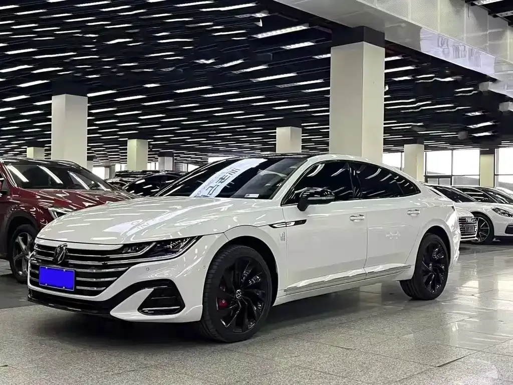 Volkswagen CC — фото 1
